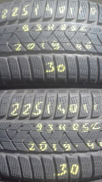 Pirelli SottoZero 3 93H RSC(2018.30) 225/40 R19