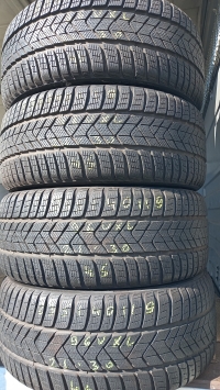 Pirelli SottoZero 3 96W XL(21.30 235/40 R19