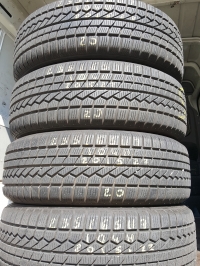 Toyo Open Country 104H(2015.22) 235/65 R17