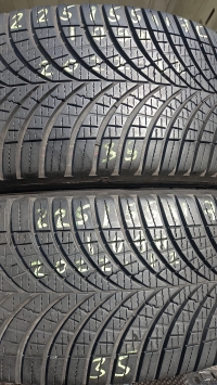 Good-Year Vector 4 Seasons Cargo M0-V(22.17) 225/55 R17C