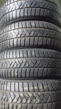 Pirelli SottoZero3 98V XL(2016.37) 215/55 R17