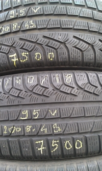 Pirelli SottoZero W210 IIserie 95V(2008.43) 235/40 R18