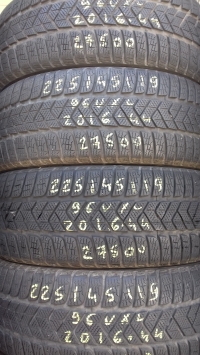 Pirelli SottoZero 3 96V XL(2016.44) 225/45 R19