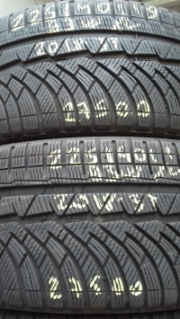 Michelin PA 4 93W(2018.37) 225/40 R19