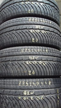 Michelin PA4 92V(2012.06) 225/40 R18