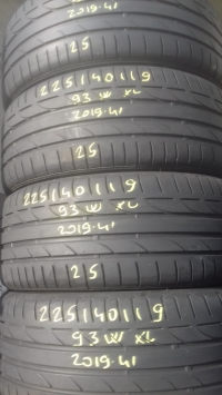 Bridgestone  Potenza S001 93W XL(2019.41) 225/40 R19