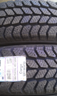 Good-Year Cargo Ultra Grip 195/75 R16C