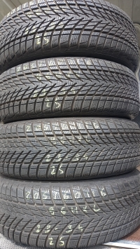Good-Year Ultra Grip Performance 3 96H XL(23.34) 205/60 R16