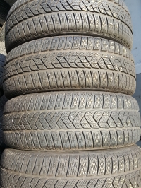 Pirelli Scoropin Winter 99H(2016.38) 225/55 R19