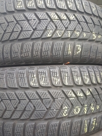 Pirelli SottoZero 3 94V(2014.30) 225/45 R17