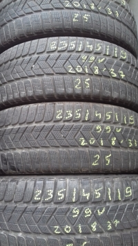 Pirelli SottoZero 3 99V(2018.37) 235/45 R19