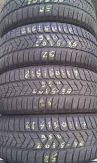 Pirelli SottoZero 395V(2015.36) 215/50 R17